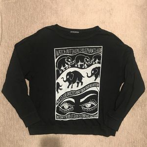 Brandy Melville Elephant Long Sleeve Tee